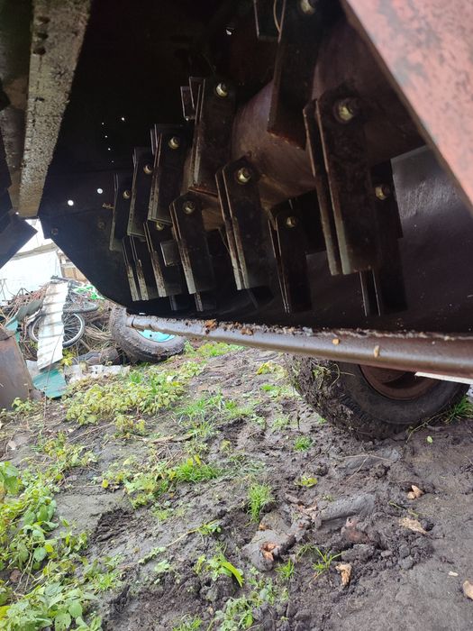 Продам комбайн Нива