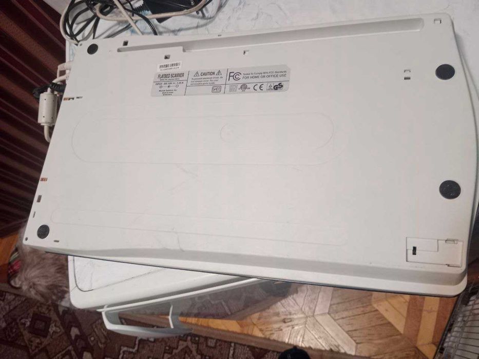 Сканер Mustek 1200 ТА