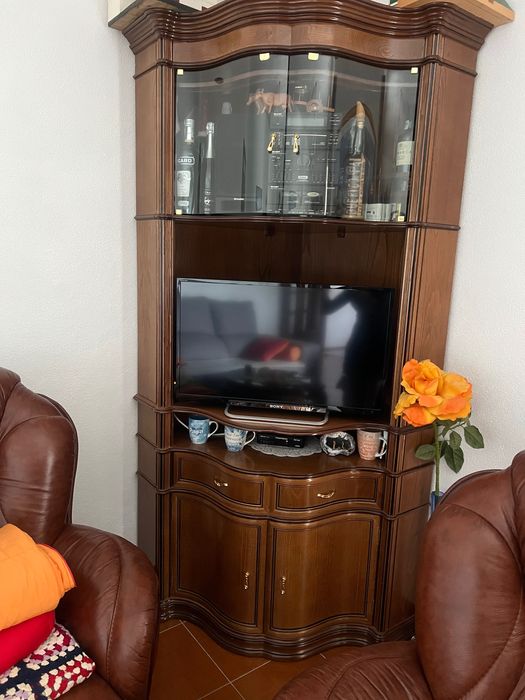 Móvel e mesa de sala, móvel de tv, móvel de entrada e mesa de centro