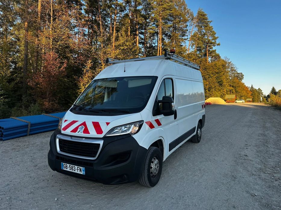 Peugeot Boxer  Peugeot boxer 2021 l2h2. Super stan. Zabudowa na pace półki stół itp
