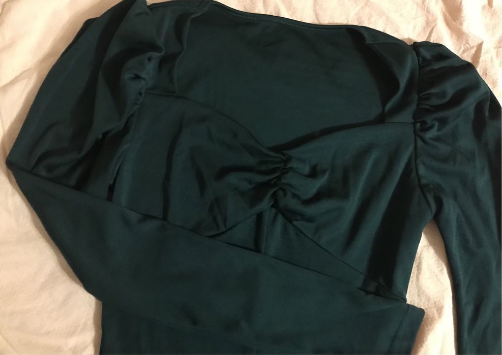 Женское платье зелёное