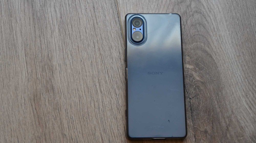 Sony Xperia 5V - idealny stan
