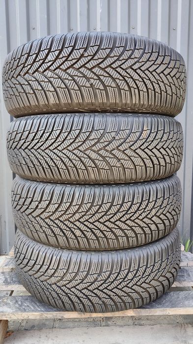 195/65/15 Firestone  Winter Hawk 4 komplet