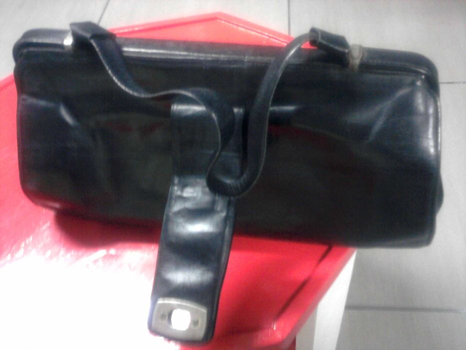 Bolsa em pele vintage
