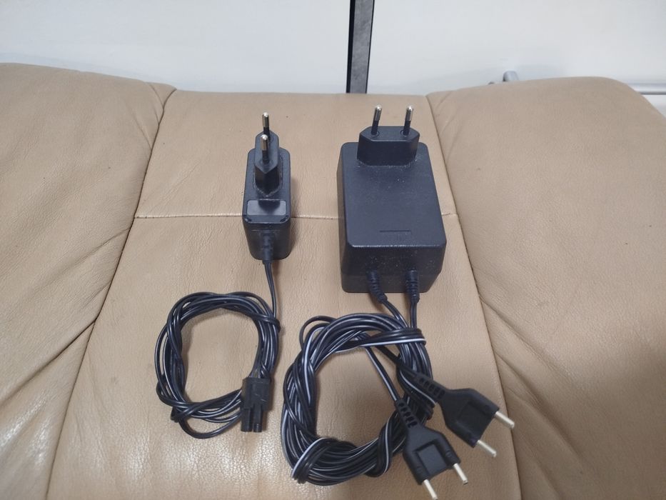 Блоки живлення / зарядні пристрої Carrera (14.8V подвійний та 8.4V RC)