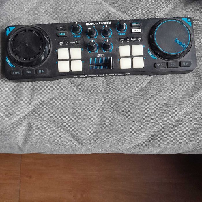 Segue para venda Tudor isto valor a combinar