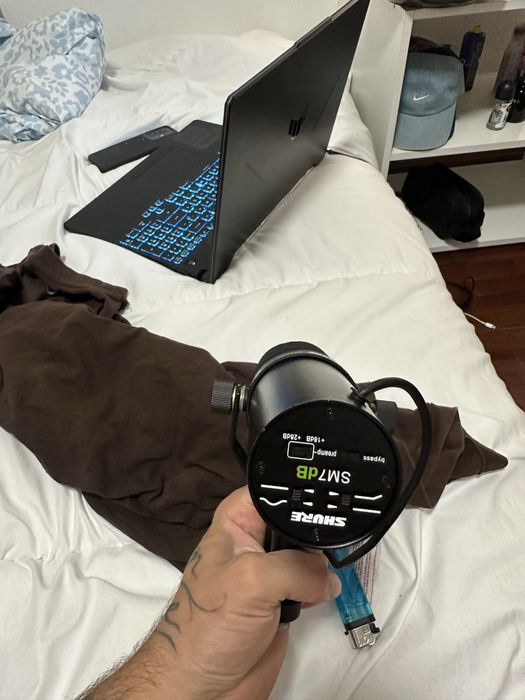 Shure Sm7b Db ( sem caixa) + cabo