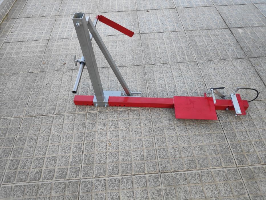 Cavalete de Motosserra de Quatro Pernas