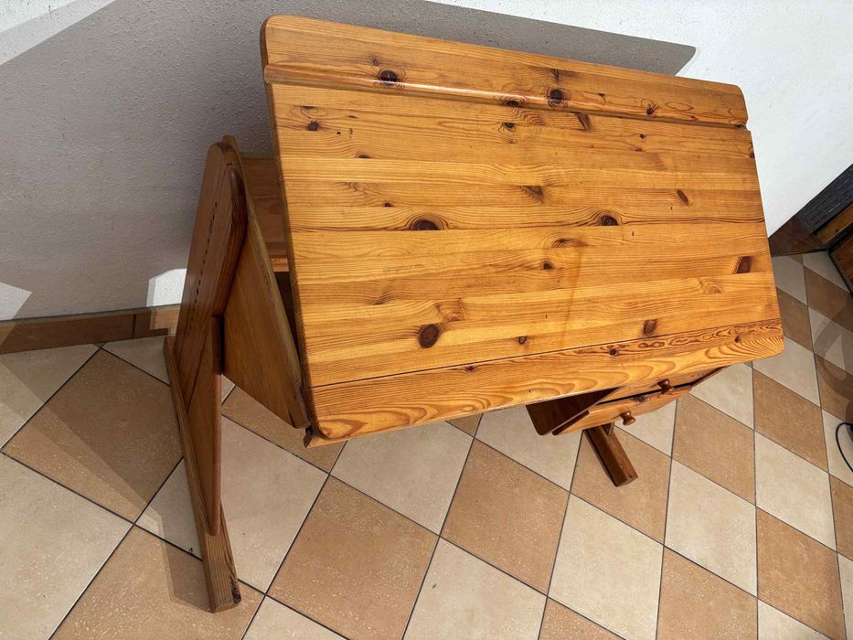 Używane biurko sosnowe z funkcją podnoszenia blatu REZERWACJA