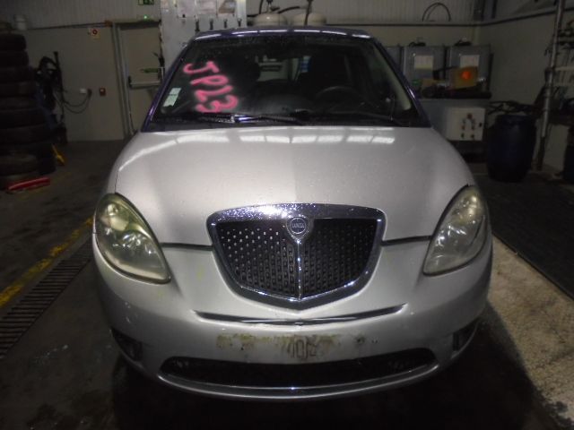 Carro MOT: 199A2000 LANCIA YPSILON 4 FASE 2 2009 1.3JTD 75CV 3P CINZA DIESEL