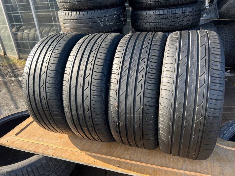 Шини 225/45/17 Bridgestone‼️6мм‼️Резина бу  R17 літо ;склад коліс