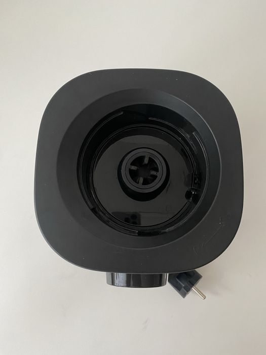 Blender kielichowy Midea MJ-BL 1501W