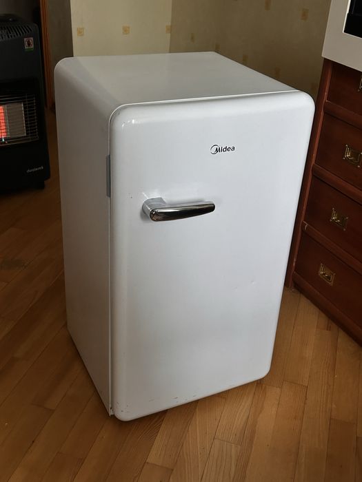 Холодильник Midea