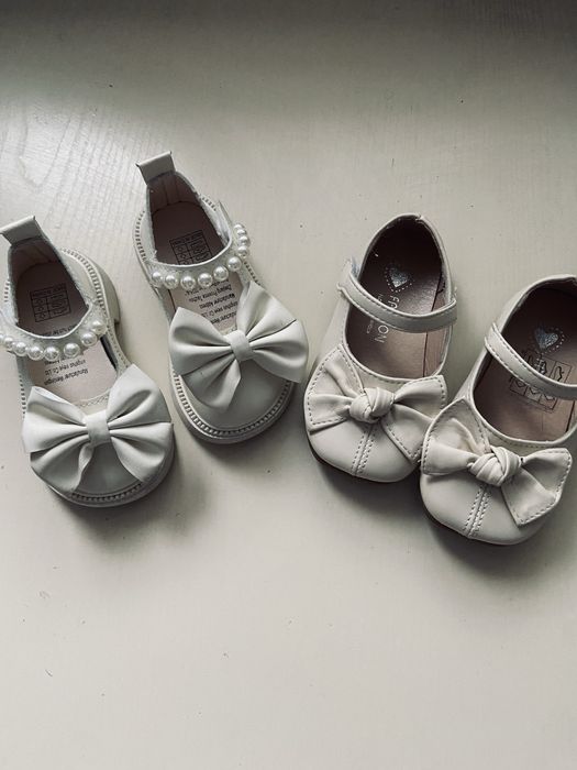 Босоніжки,кросівки,туфлі на рік на дівчинку/хлопчика (18-23 розмір