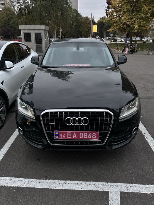 Продаж автомобіля Audi q5
