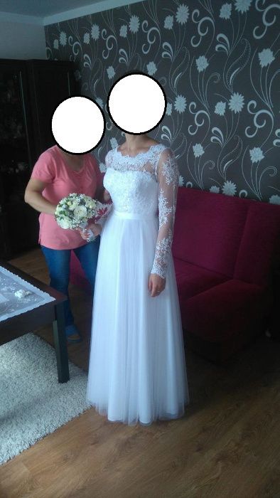 Koronkowa Suknia ślubna