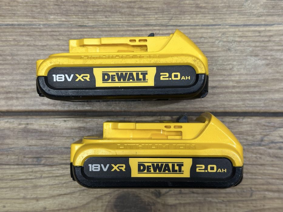 2x bateria, akumulator DeWalt XR 18V 2,0Ah 2022r. | DCB183