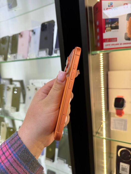Apple Iphone 17pro 256gb orange фізична сім карта