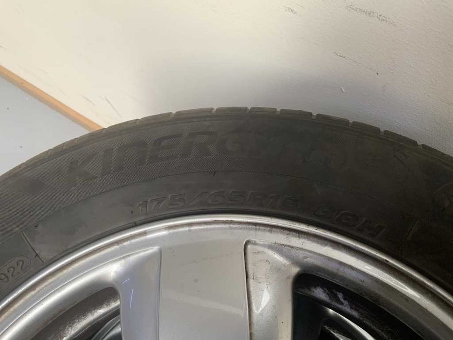 Jantes 15 com Pneus