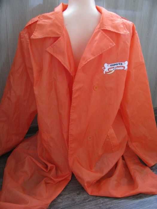 Плащ сигнальный M-L-XL
полиестр 100%
