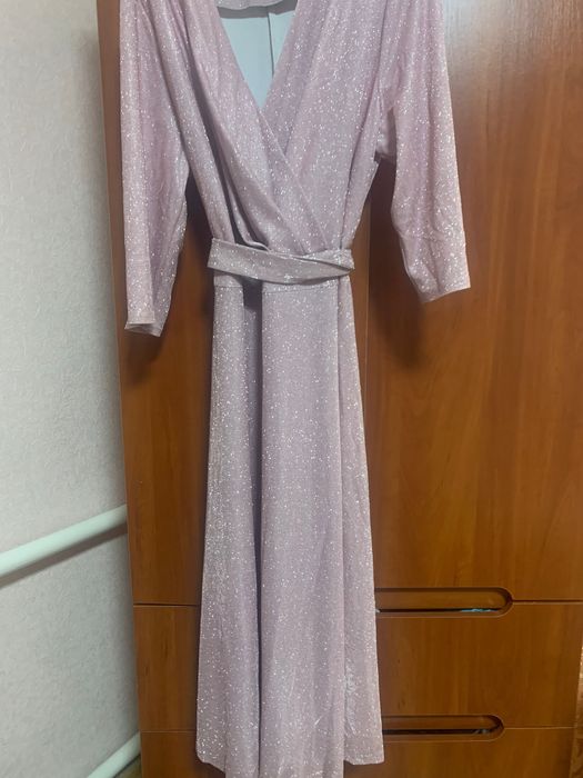 Сукня на запах святкова 52 р