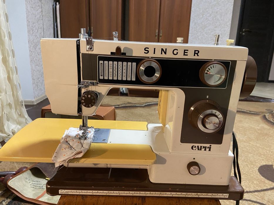 Шаейная машинка Singer GL340