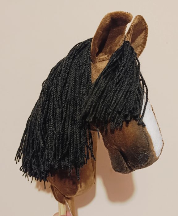 Hobby horse A4, gniady, nowy