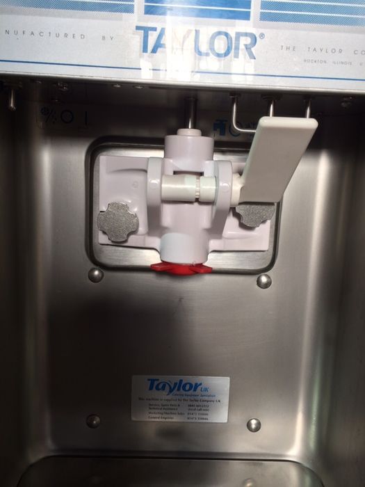 Фрізер для морозива Taylor 152