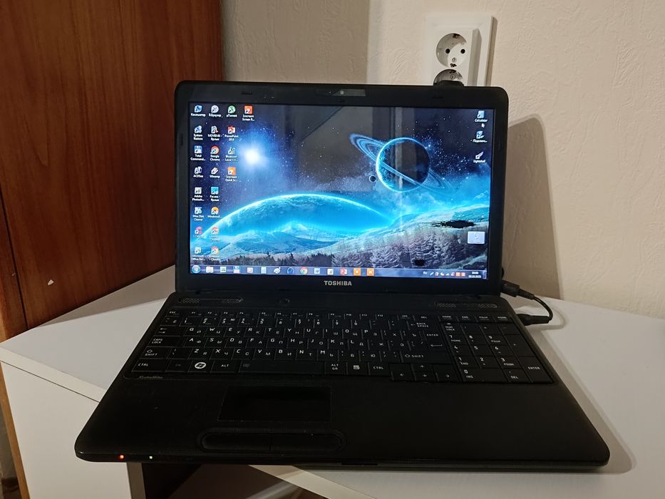 Ноутбук Toshiba Satellite