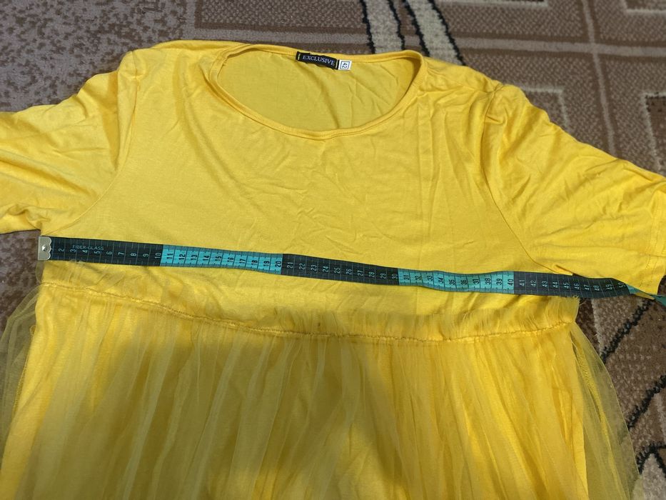 Сукня , плаття жовта