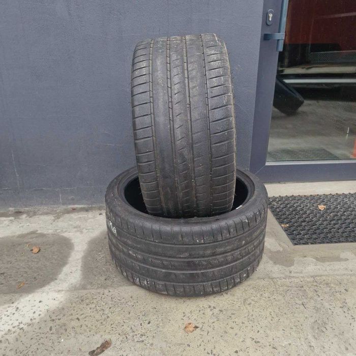 Б\У літні шини Michelin Pilot Sport Cup 2 305/30 ZR21 NA0