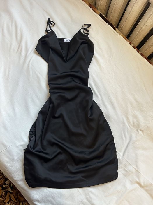 Розпродаж речей від 100 гривень