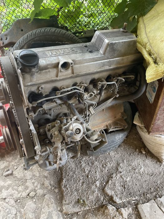 Мотор BMW e30 2.4дізель