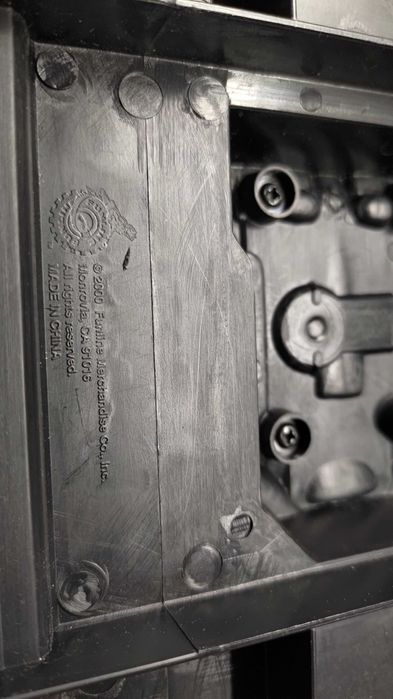 Редкие машинки dinky toys hot wheels 1:18 2001 Muscle Machines Chevy