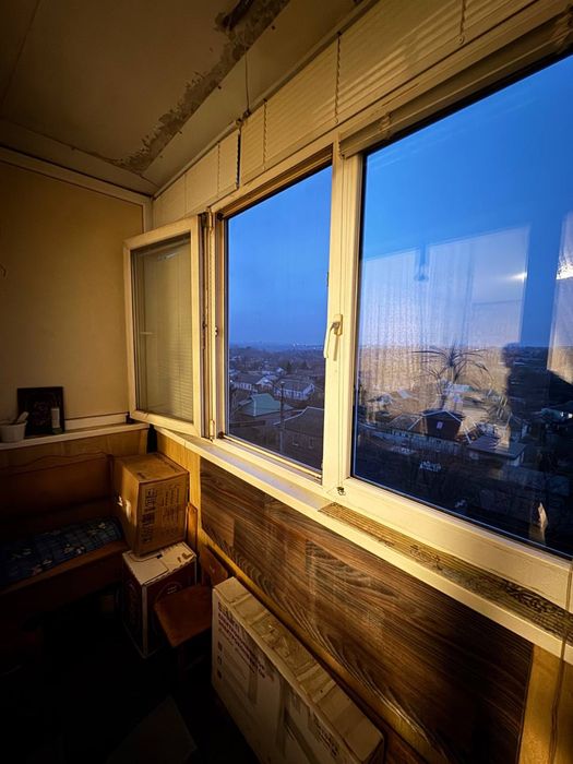 КРЕС, 2 кім. ЧЕШКА , 4йповерх, окремі кімнати, можна по ЄВідновлення