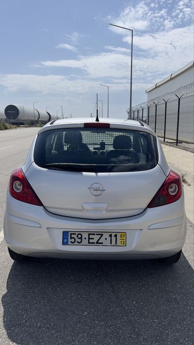 Opel corsa D 1.3 cdti comercial