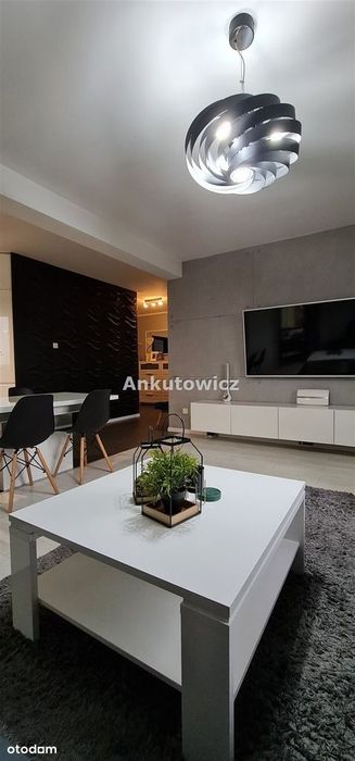 Os. Zalesie - 3 pokoje z balkonem