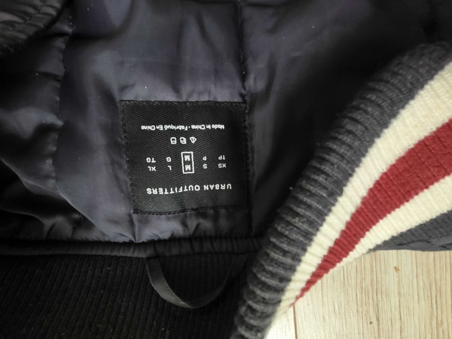 Kurtka urban outfitters M
