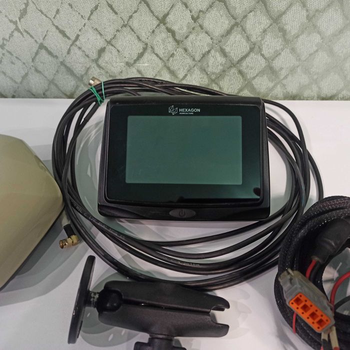 Система паралельн0го водіння Hexagon TI5 Гексагон, не Trimble Teejet