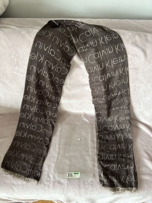 Szalik wiosna Calvin Klein L nowy oryginalny