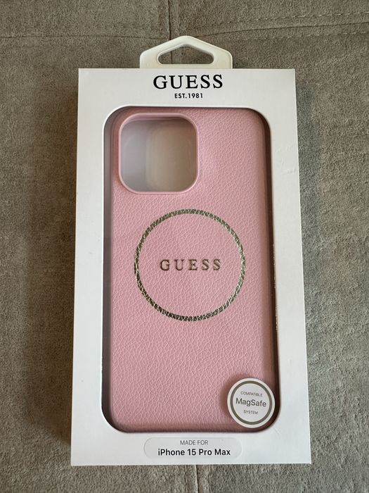 Чохол guess на iphone 15 pro max з MagSafe