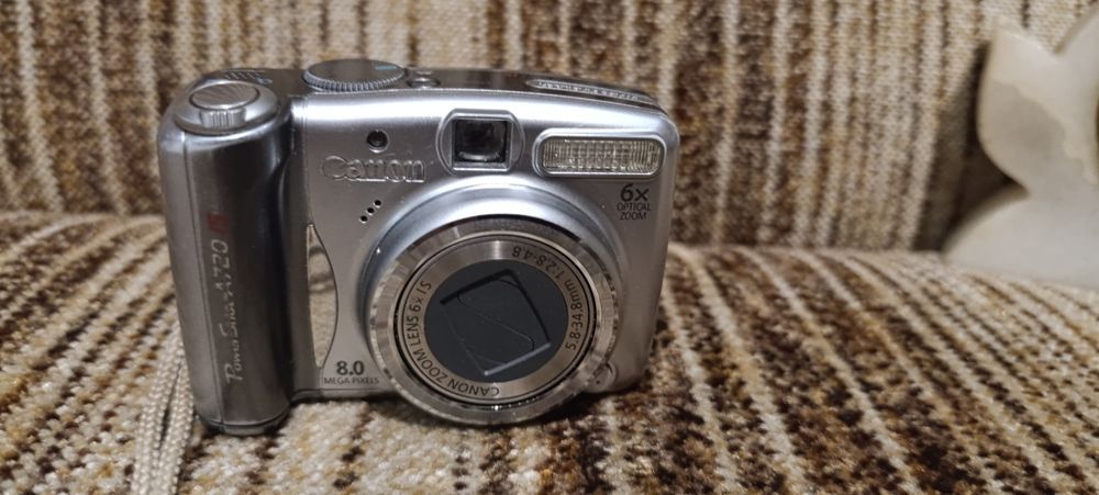Sprzedam aparat Canon 8 megapikseli a 720 is