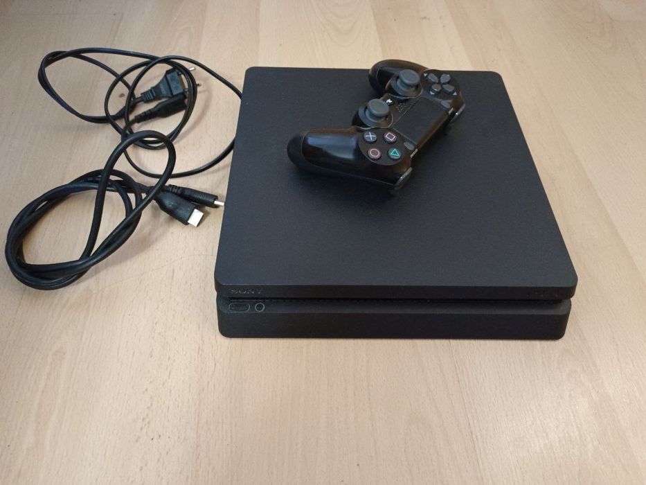 Playstation 4 slim 1tb + диск