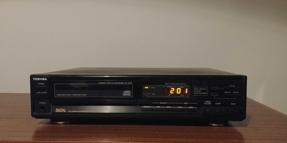 Odtwarzacz CD - TOSHIBA XR-9318 jak PHILIPS 380 TDA 1541