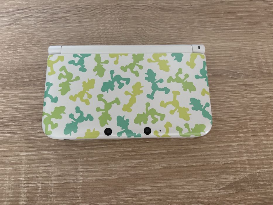 Konsola Nintendo 3DS XL Luigi Edition + gra + akcesoria