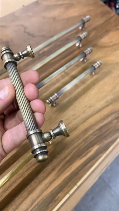 Латунні Меблеві Ручки , дуже якісні , довжину і колір робим будь який