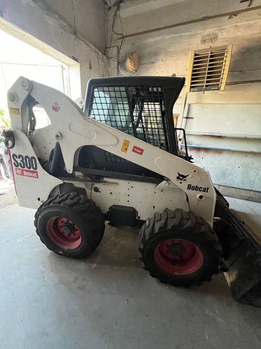 Продам Bobcat S300