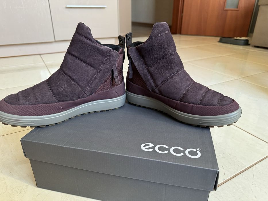 Жіночі ботінки Ecco