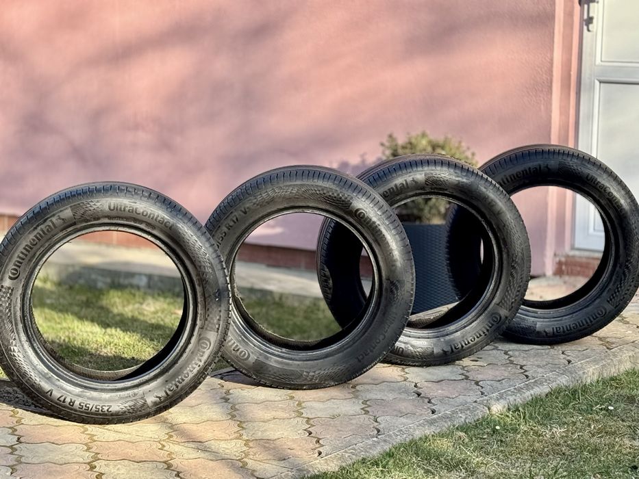 Літня резина Continental 235/55 R 17