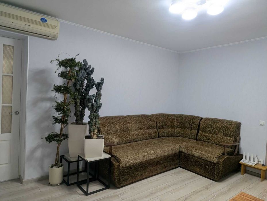 Продам 2-комн.квартиру в р-не Малого рынка